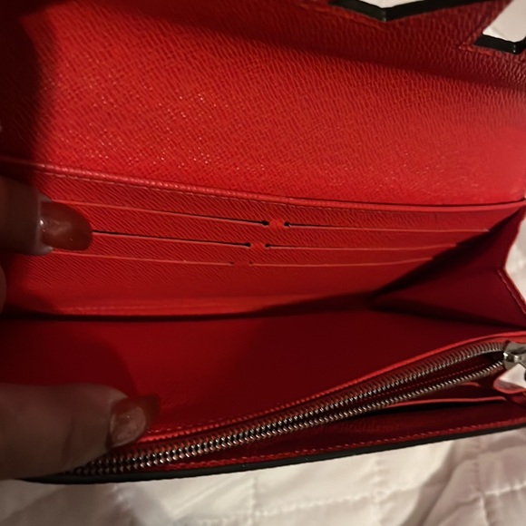 RARE authentic Louis Vuitton red epi leather twist lock  long wallet - Picture 11 of 13